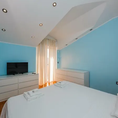 Selak Lejlighed Split