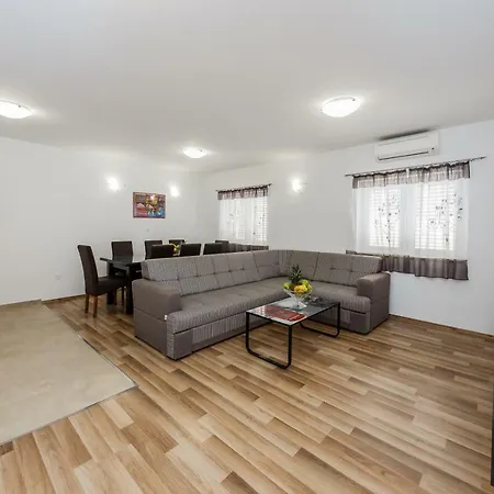 Appartamento Selak