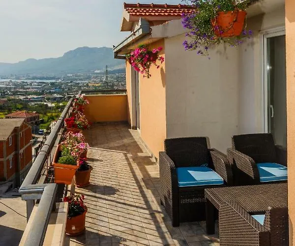 Selak Апартаменти *