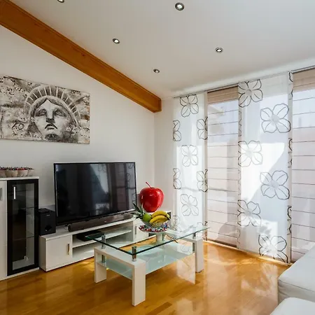 Selak * 斯普利特